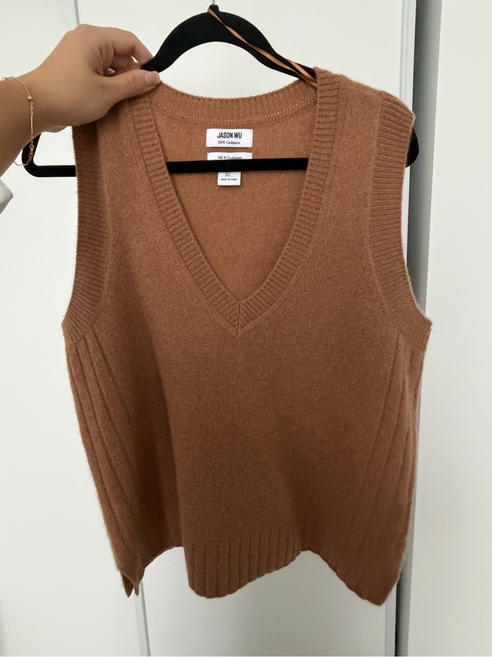 Jason Wu Tan / Caramel Cashmere Sweater Vest - Picture 3 of 7